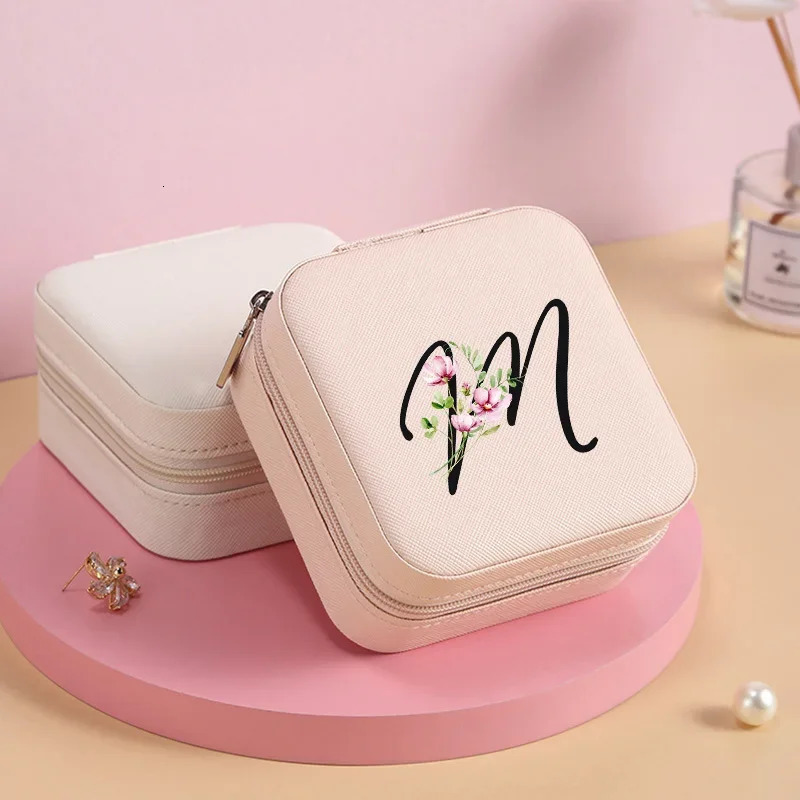 Personalized Black Letters Leather Storage Zipper Portable Jewelry Box Organizer Display Travel Case Boxe 251013