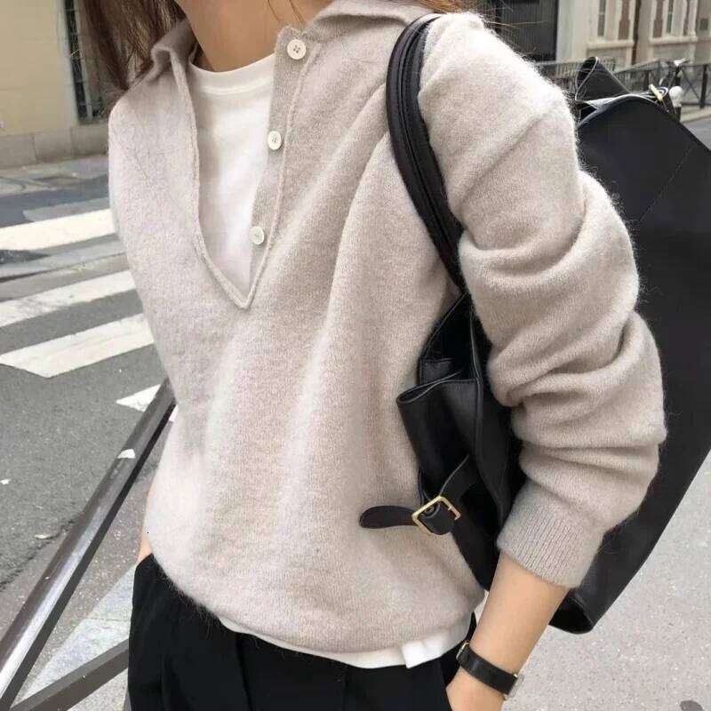Autumn/Winter New Sweater 100% Wool Knitted Hoodie Solid Color Casual Women's Top Loose And Simple Top With A Flip Collar