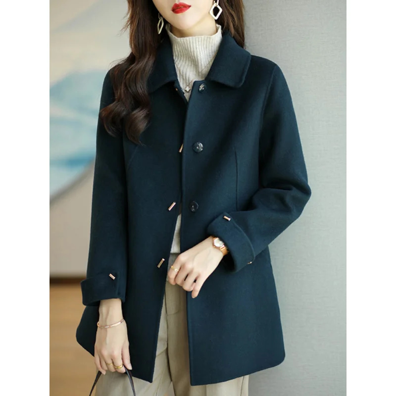 Woolen Coat Slim Fashion Office Lady Square Collar Single Breasted Winter Coats for Women Widewaisted Pocket Black Coat 251029