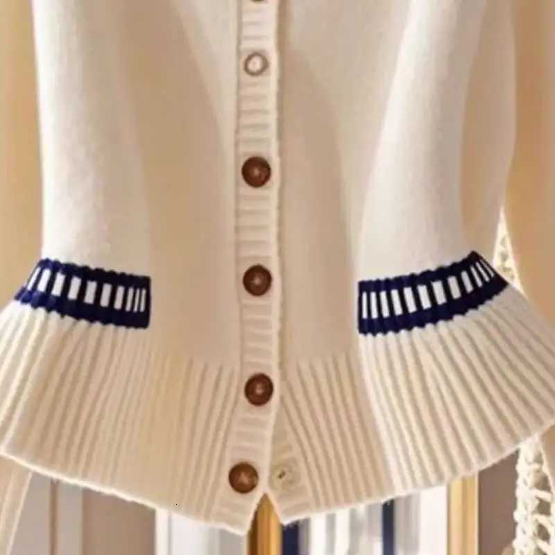 Women Clothes Spring Autumn Fashion Korean Button Color Blocking Knitting Cardigan Female Allmatch Appear Thin Sweater Coat TopT251028