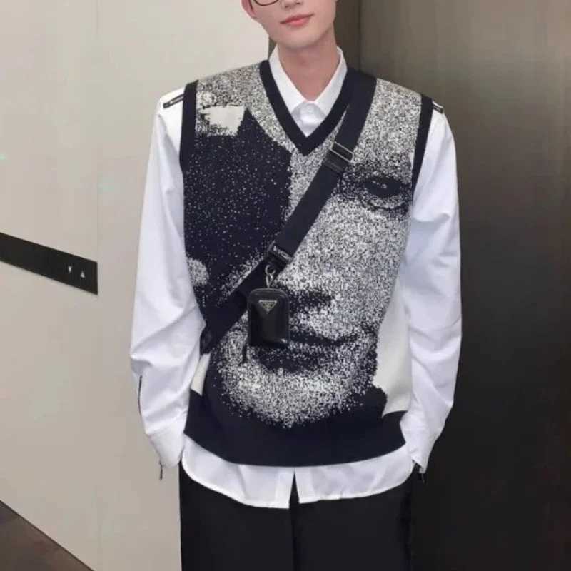 Autumnr and Winter Sleeveless Waistcoat High Quality Sweaters Male Korean Fashion Harajuku Top Streetwear Y2k Mens Knitted Vest J251029