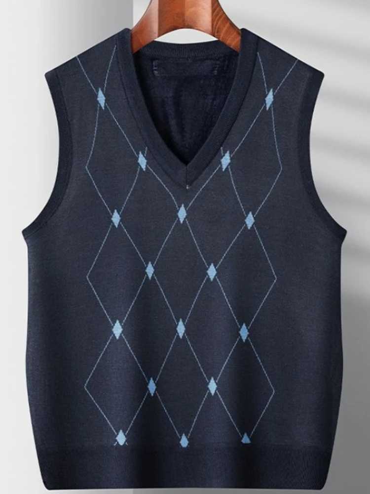 Mens Autumn Winter Thickened Knitted Cardigan Vest for Elderly Middle Aged Cozy Open Front Sweater Grandpa Dad Style W251029