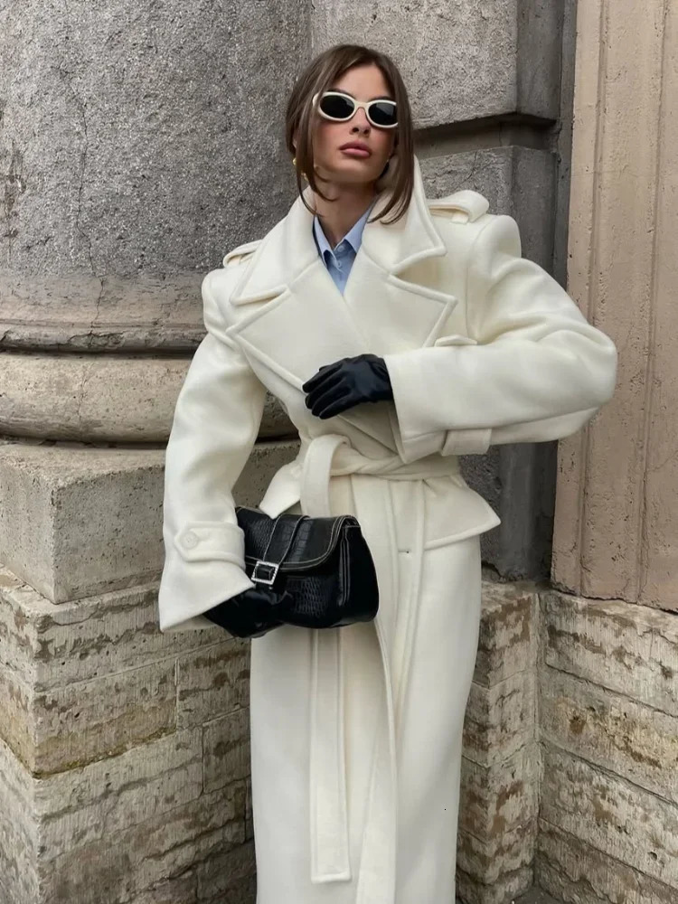 Elegant Lace Up Overcoats Women Doublebreasted Wool Long Coats With Pockets High Street Fashion Autumn Winter Outerwears 251028