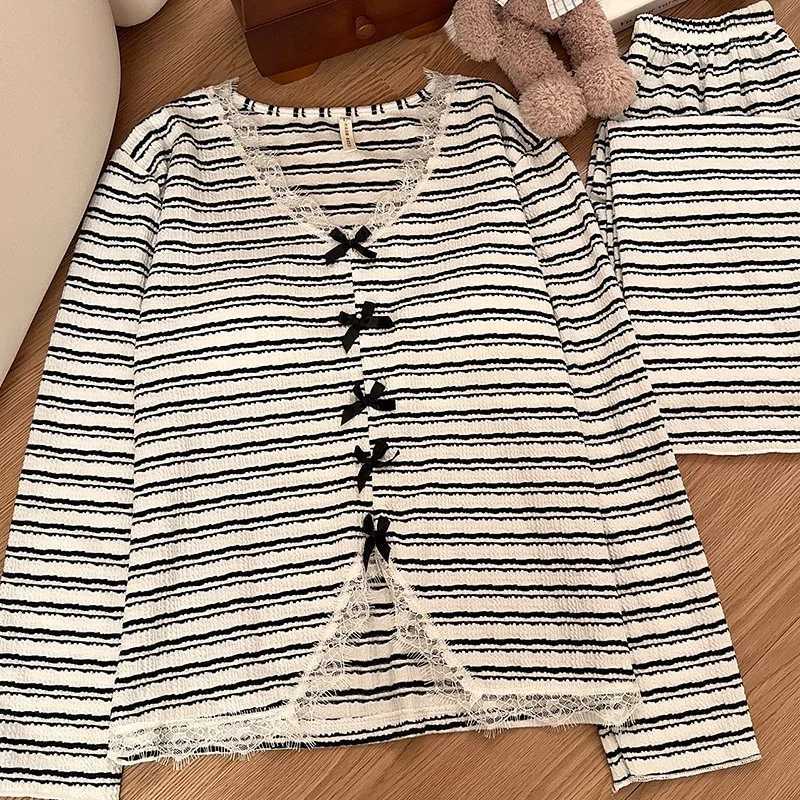 Womens Pajamas Fashion Striped Sleepwear Set Cotton Chest Pad Long Sleeve Tops Trousers Sets Autumn Winter Home Suit For WomenT251029