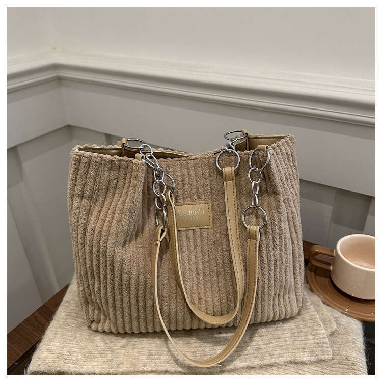 Designer bag Large Capacity Corduroy Chain Underarm Tote Women's 2024 Autumn Trendy Shoulder Commuter Bag