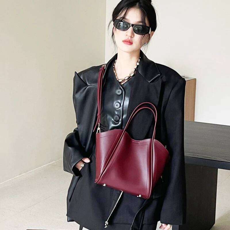 Large Capacity Handbag Women, Wing Design Daily Use and Commuting Tote Bag, Simple Shoulder Bag for Ladies, 2025