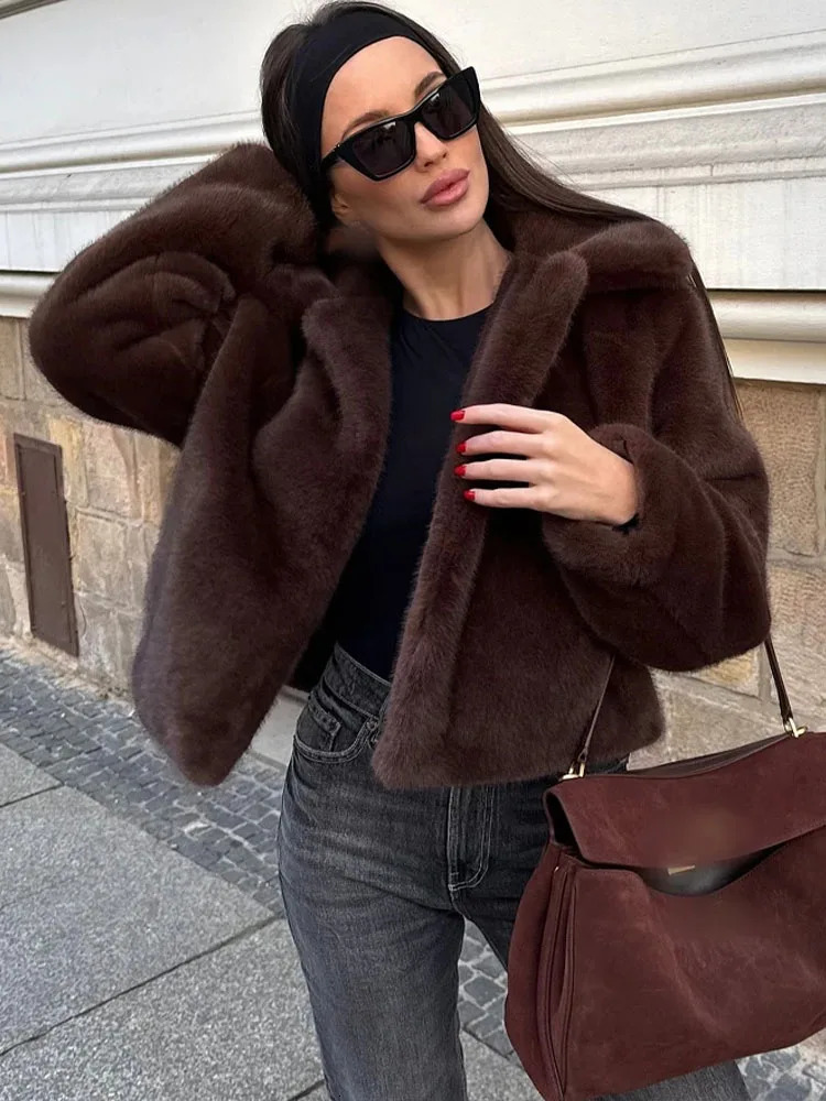 HH Winter Womens Retro Brown Chic Faux Fur Short Jacket Lapel Long Sleeve Single Chest Pocket Streetwear 251028