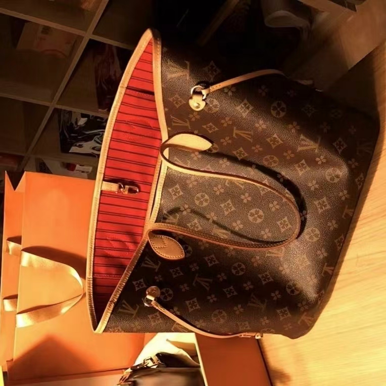 Tote bag Designer bags Brown Leather Fashion Shoulder bag Women Classic Versatile Cross body Large Classics Shopping Retro Outdoor Vacation Travel bag