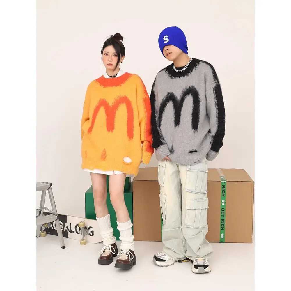 Beianji men sweater M niche design sense orange knitted sweater men and women American retro casual ripped couple longsleeve top J251029