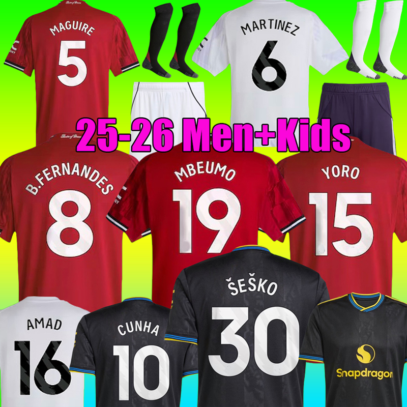 25 26 ZIRKZEE MBEUMO SESKO soccer jersey B. FERNANDES GARNACHO HOJLUN 2025 MOUNT MAZRAOUI UGARTE AMAD YORO DALOT CUNHA CANTONA football kit men kids uniforms