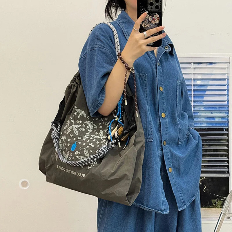 Ladies tote bag nylon embroidered shopping bag largecapacity singleshoulder bag handheld bag casual style lightweig 251029