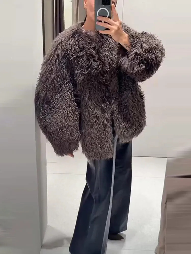 Fashion Brown Faux Fur Coat Women Chic Autumn Winter Warm Fluffy Full Sleeve Oneck Jacket Casual Thciken Overcoat Lady 251028