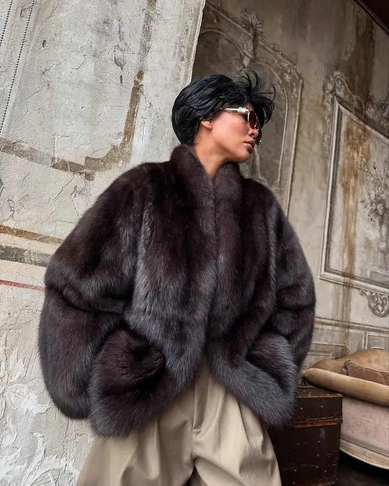 Brown Mediumlength Fur Coat Women Lapel Hidden Button Loose ElegantOuterwear Fashion Officeladycommute Overcoat 251028