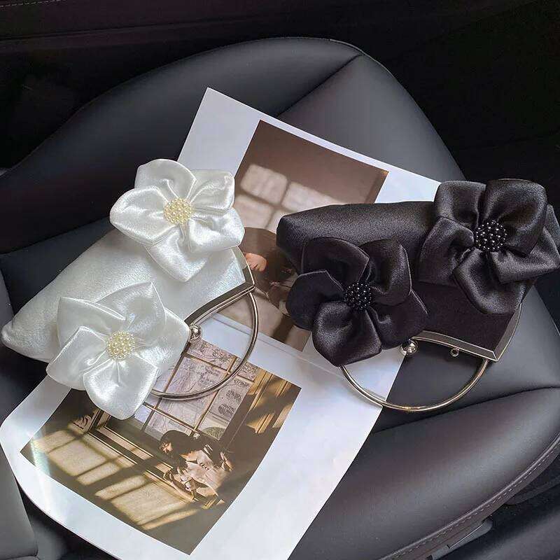 Designer Bags Fashion, Literature, Elegance, Temperament, White Flower Dinner Intellectual Silk Satin Evening Bag, Messenger Bag In Hand. Luxury Bag