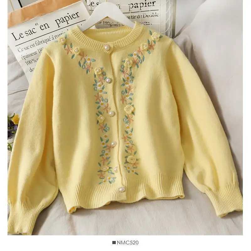Sweater Cardigan Female 2023 Spring and Autumn Cardigan Women Embroidered Loose Knitted Sweater Women Single breasted SweaterT251028