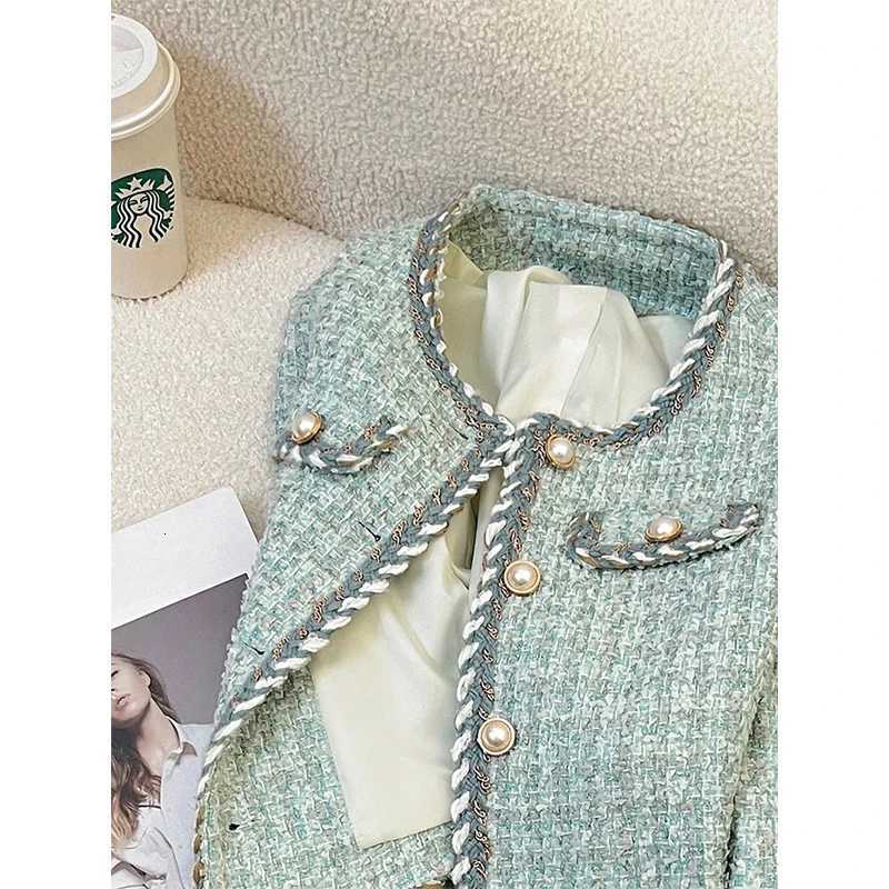 MEXZT Vintage Cropped Tweed Jacket Women Elegant Patchwork Quilted Coats Winter Ladies Korean Long Sleeve Short Outerwears Tops1 Y251105