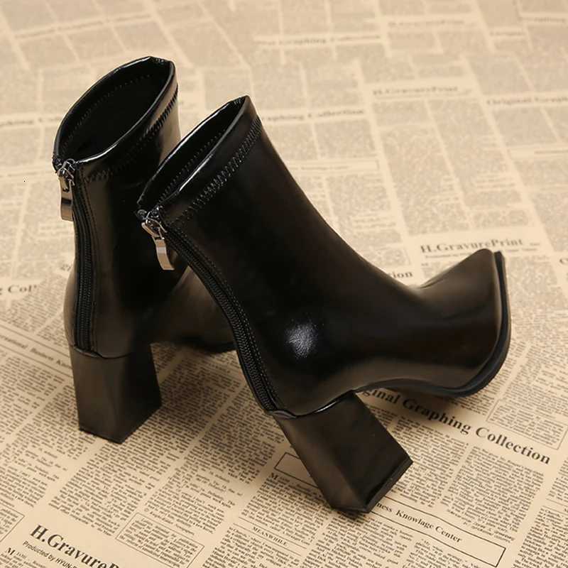 Autumn Winter Fashion Pointed Toe Ankle Boots Women Zippers Thick Heels Shoes Street Style Banquet Party Short Botas Mujer Z251029