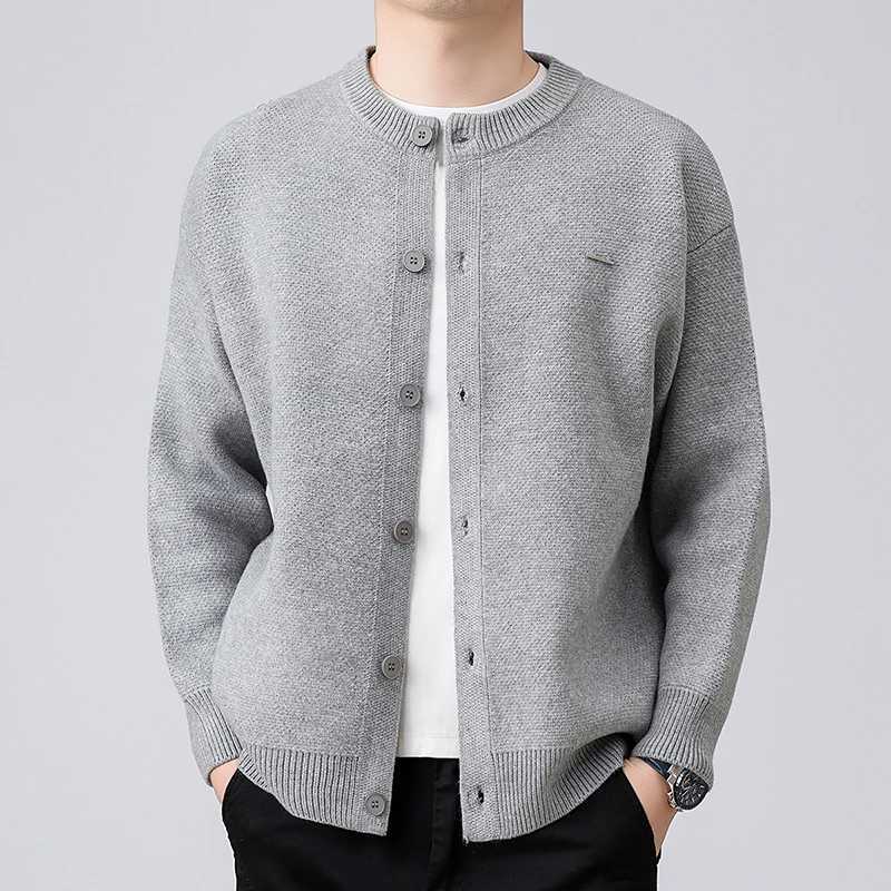 Knitted outerwear for men Spring and Autumn 2025 new trend versatile cardigan mens casual jacket couples autumn outfit J251029