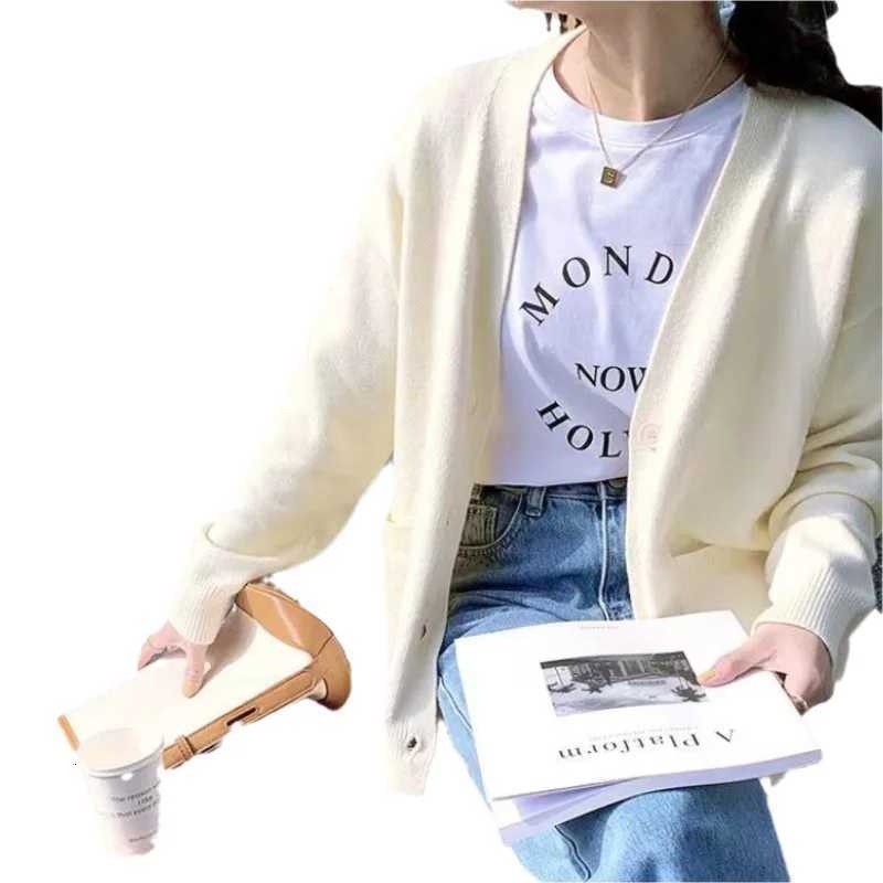 Korean Solid Long Sleeve Single Breasted Short Cardigan Sweaters Autumn Winter Women V Neck Knitwear Tops Clothing Fashion TrendT251028