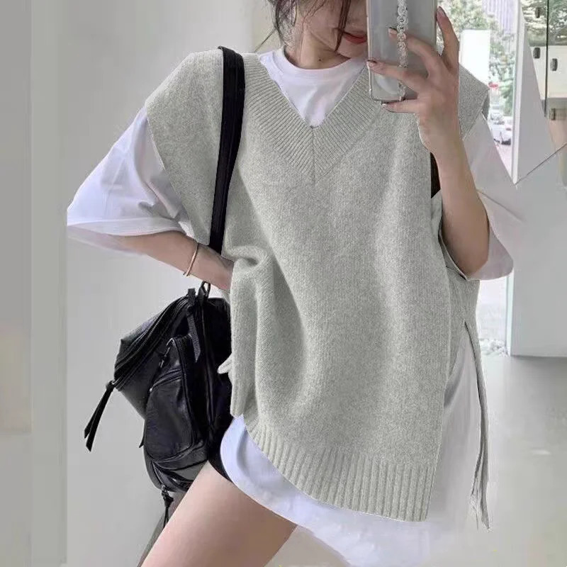 Autumn Sleeveless Women Loose Casual Vest Fashion Solid Color Elegant Vneck Knitted Top Korean Style Pullover Knitwear 251029