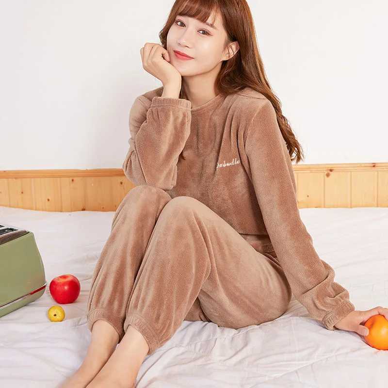 Winter Pajamas Coral Fleece Warm Pajamas Set Can Be Worn Outside Pajamas Loose Top Elastic Waist Trousers Home Leisure WearT251029
