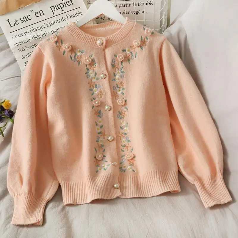 Sweater Cardigan Female 2023 Spring and Autumn Cardigan Women Embroidered Loose Knitted Sweater Women Single breasted SweaterT251028