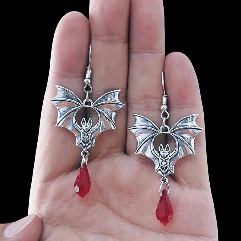 Gothic Bat Earrings For Women Man Fashion Witch Jewelry Accessories Red Crystal Vintage Bat Pendant Ear Hooks 251013