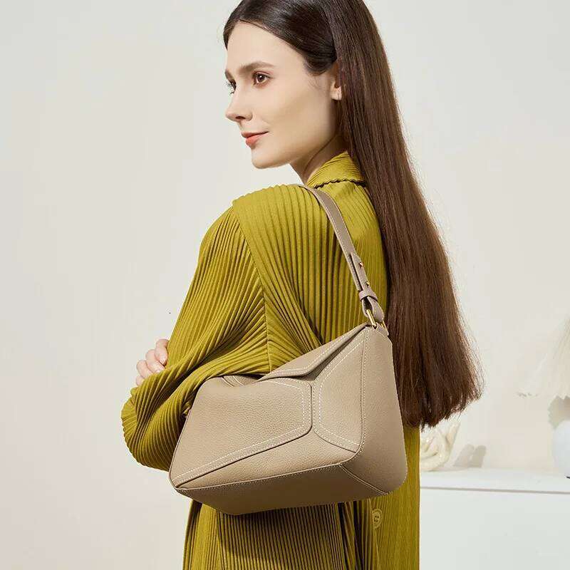 Fashion Genuine Leather Shoulder Women Casual Tote Underarm Commuter Bag Gray Handbag