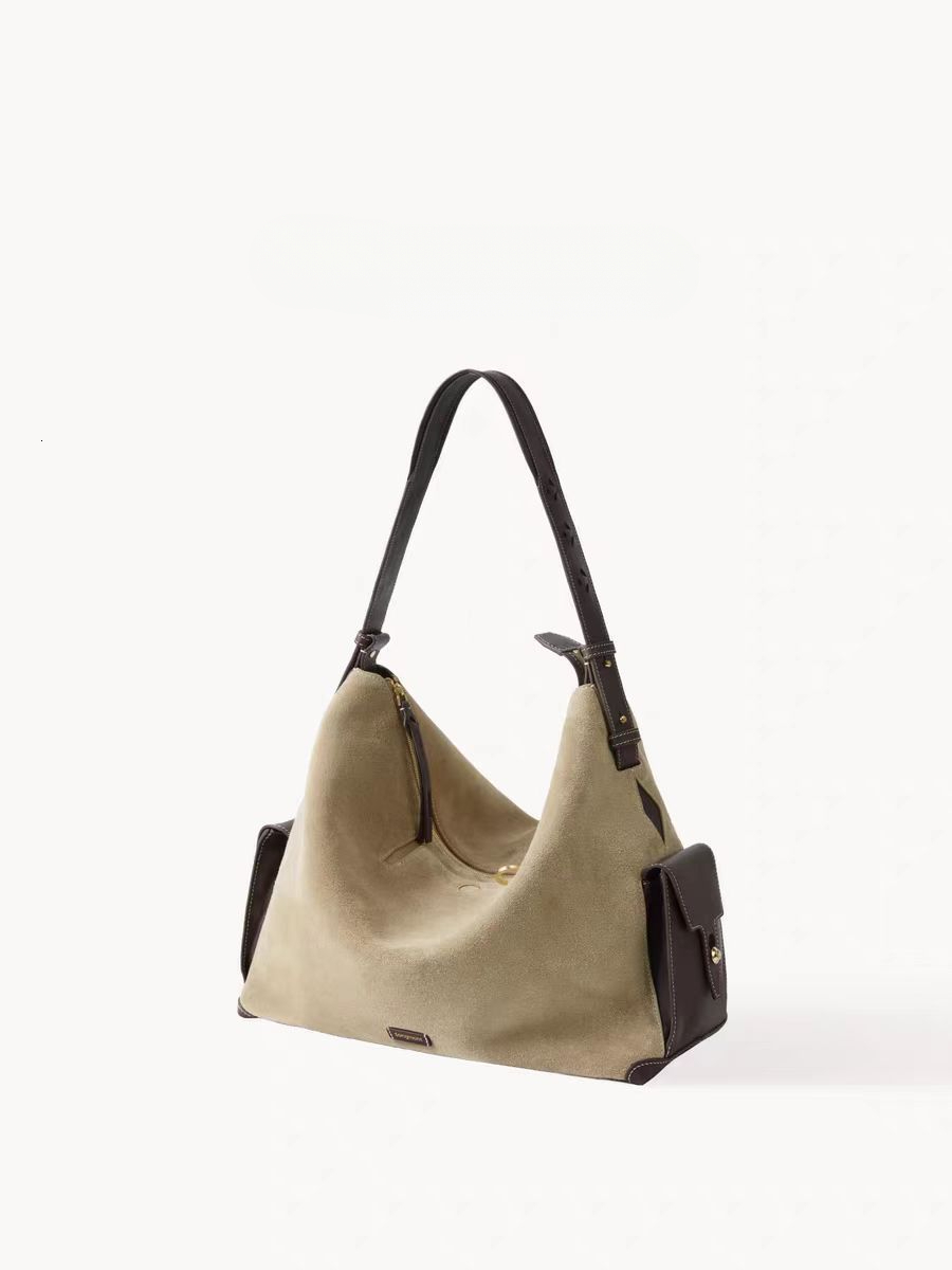 Designer's new Trail Travel Hobo bag, single shoulder crossbody bag