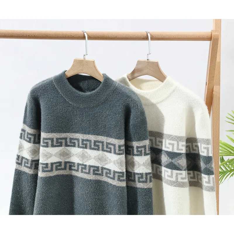 Classic Pattern Casual Knitted Sweater Mens Pullover 2025 Warm Casual Fashion Autumn and Winter Elegant Commuting Tops J251029