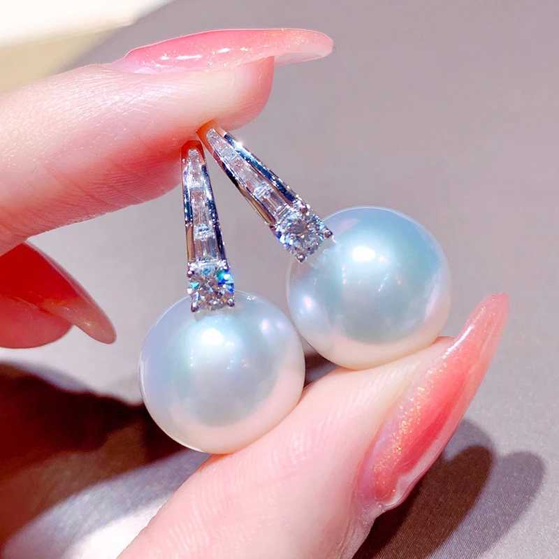 Huitan Exquisite Womens Imitation Pearl Earrings Silver Color Luxury Shiny CZ Daily Wear Temperament Female Earrings JewelryW251029
