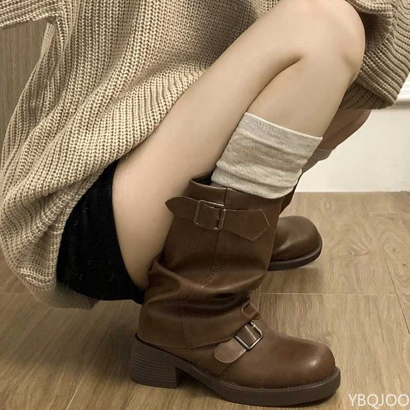 Autumn and Winter Fashion Retro Brown Western Cowboy Boots Womens Boots 2025 New Look Slim Thick and Stacked Short Boots Z251029