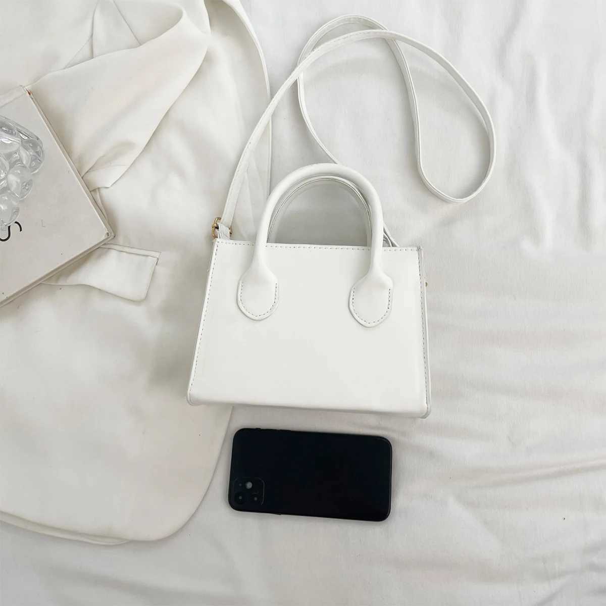 Stylish Wens Minimalist PU Adjustable Shoder Strap Crossbody Bag Large Capacity Zipper Closure Handbag For Daily cmute D251029