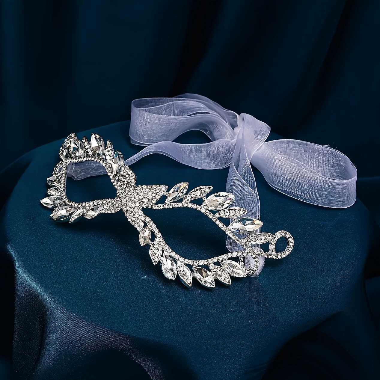 Fashion Crystal Rhinestone Bridal Mask For Women Party Pageant Wedding Hair AccessoriesW251029