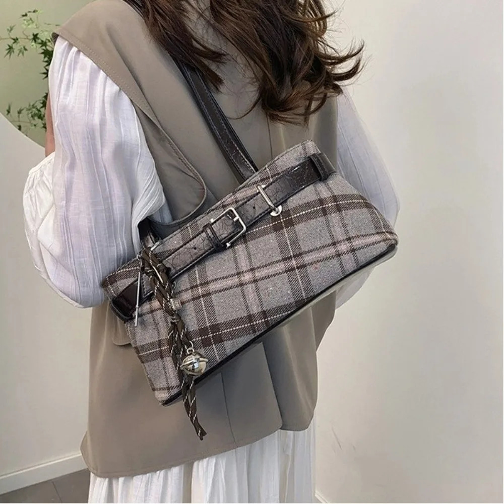 Handbag Boho Shoulder Bag Bell Pendant Lightweight Tote Bag Plaid Underarm Bag Women Soft PU Checked Tote Cloth Shopping Bag 251029