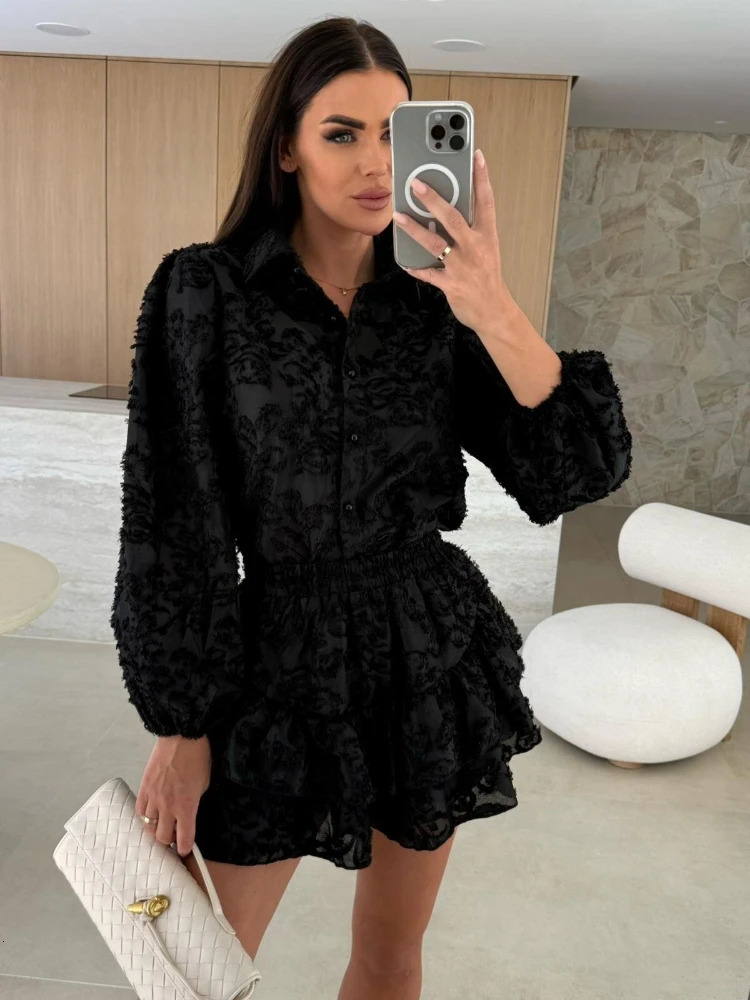 Summer Fashion Womens Elegant Hollow Two Piece Casual Long Sleeved Top Mini Shorts Temperament Street Set 251029