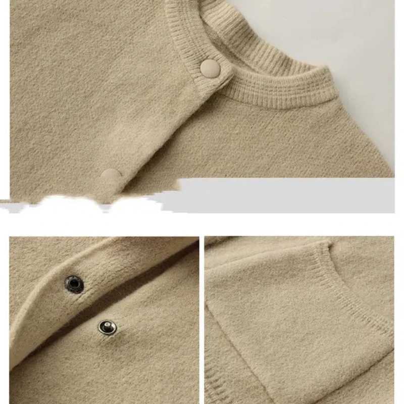 Fresh and Sweet Women Spring and Autumn New Spliced ONeck Button Pocket Fashion Solid Loose Casual Longsleeved Knitted TopT251028