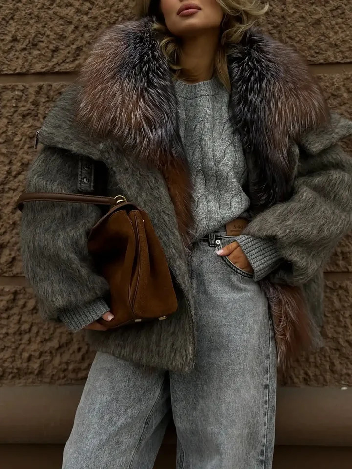 Fashion Faux Fur Collar Short Woolen Coat Women Chic Lapel Full Sleeve Zipper Warm Loose Coats Lady Daily Commute Street Outwear 251029