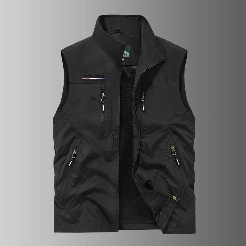 New High Quality AutumnWinter Outdoor Leisure Fishing Mens Warm Leather Vest Comfortable Fashion Plush Breathable Trendy Vest W251029