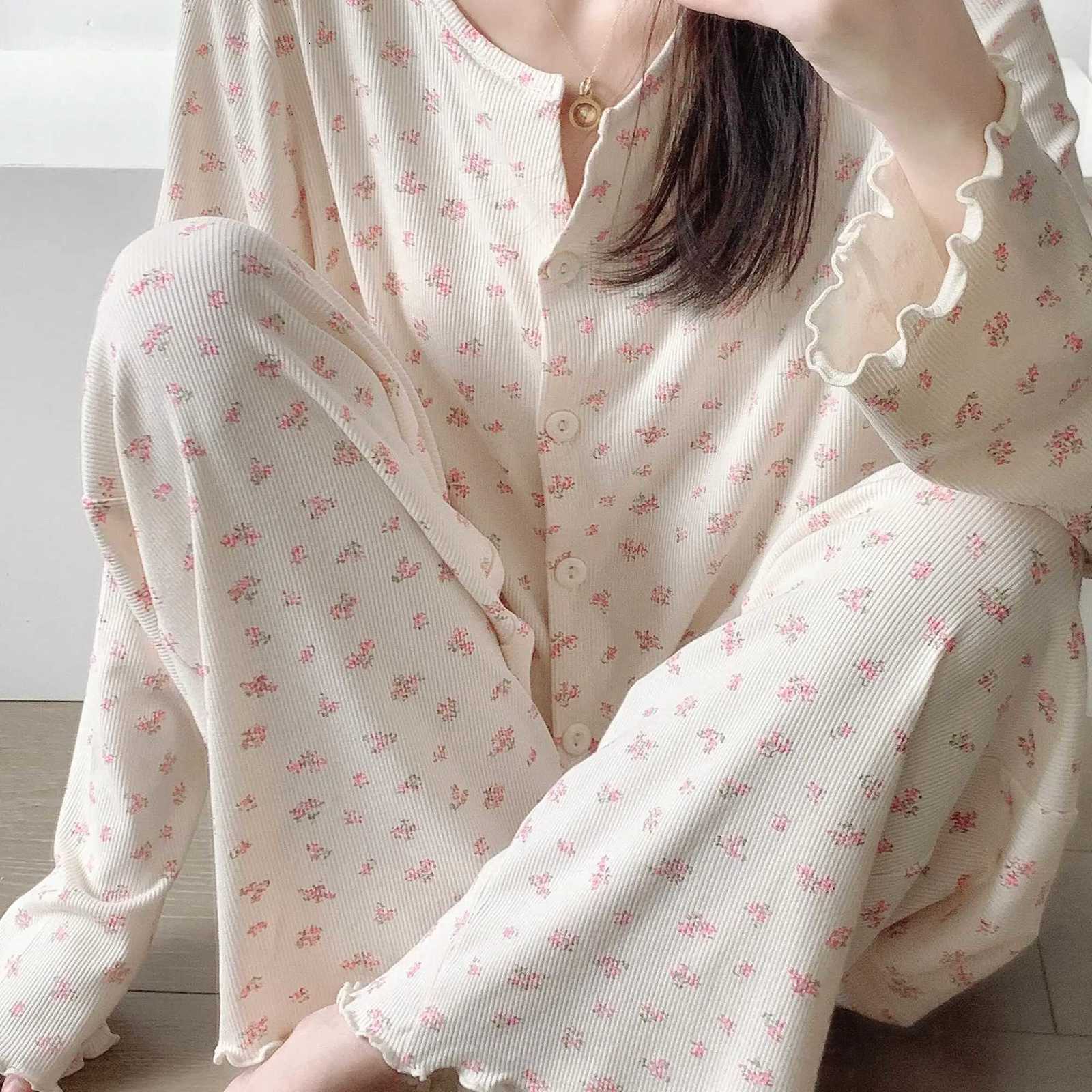 Autumn Winter Floral Print Pajamas Set for Women Sleepwear Long Sleeve Top and Long Pants 2 Piece Casual Homewear LoungewearT251029