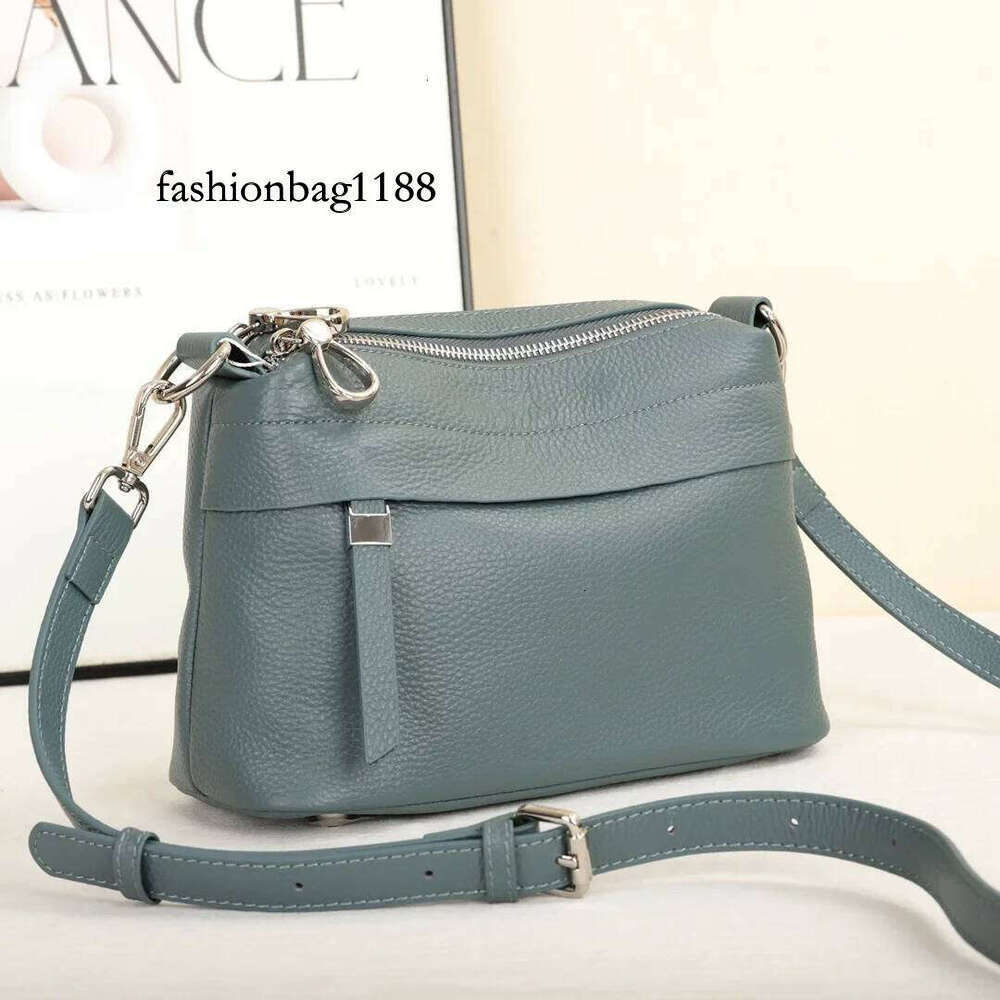 Head Layer Cowhide Leather Women's Shoulder Crossbody Large Capacity Multi Compartment Handbag Casual Practical Armpit Bag