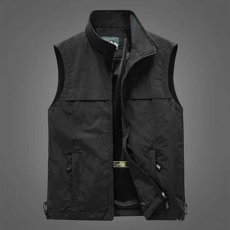 Lightweight Mens Vest Jacket Solid Color Vests Men Thin Hiking Fishing Vest Coat Shoulder Stand Collar Youth Sleeveless Jacket W251029