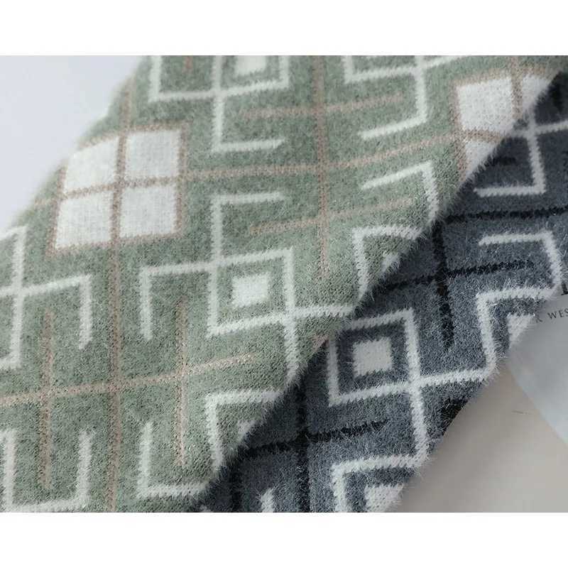 Retro Pattern 2025 Trendy Mens Knitted Sweater Fashionable AutumnWinter Round Neck Warm Top High Street Style Sweater J251029