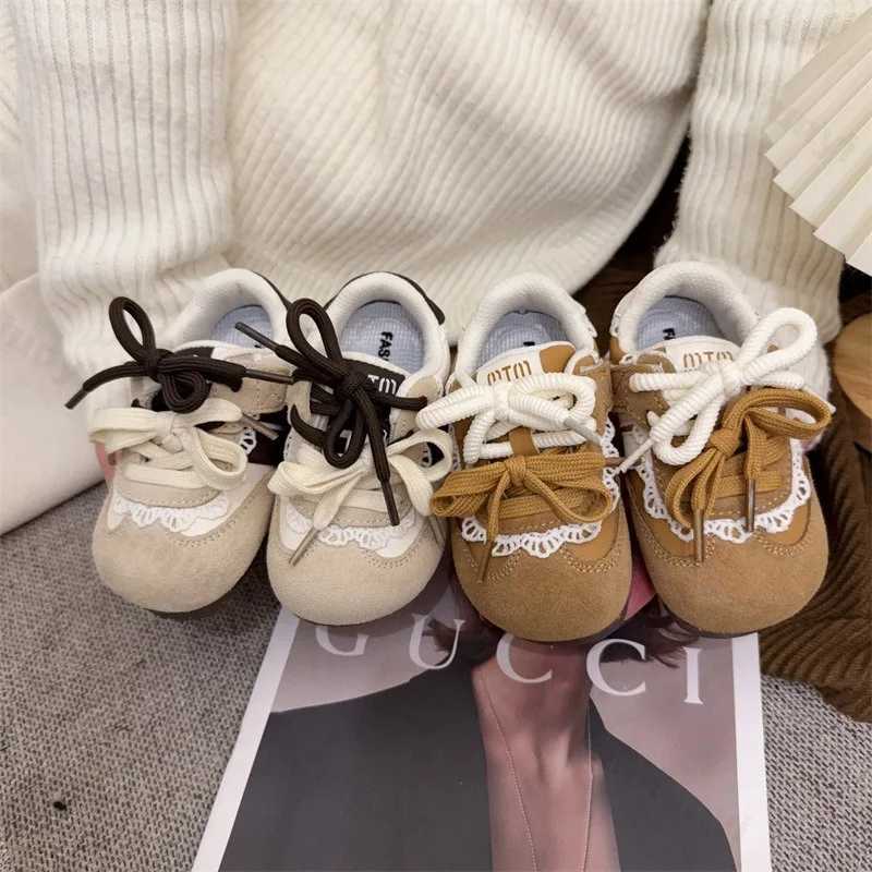 Sneakers Childrens Girls Soft Sole Nonslip Casual Running Baby Sports Walker Lace Toddler Outdoor Flat Shoes H260130