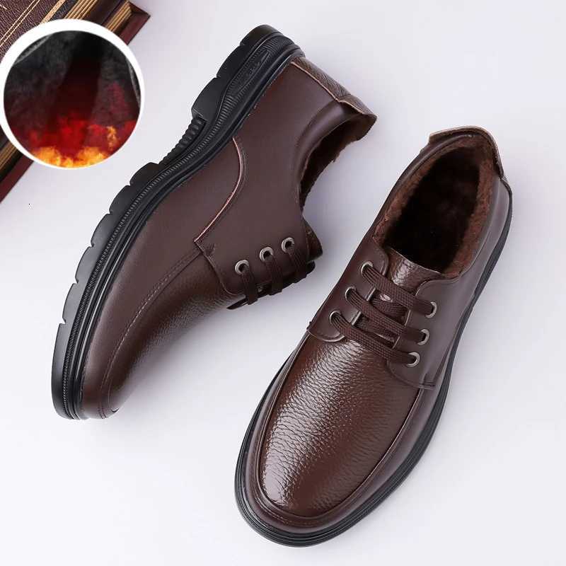 Hot Sale Men Genuine Leather Casual Shoes Soft Sole Walking Shoes Luxury Brand Middleaged Old Man Dad Lightweight Loafers Shoes Z251029