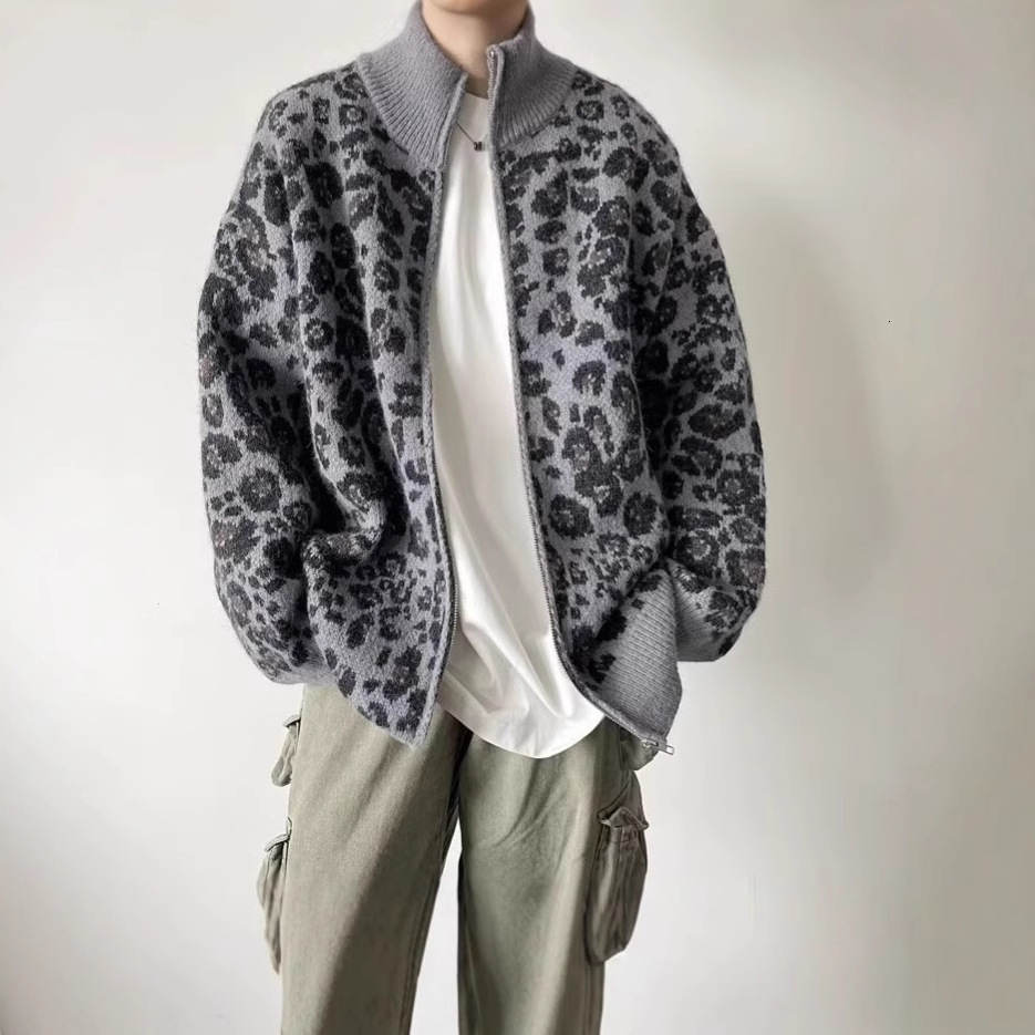 American Style Leopard Print Cardigan Sweater For Men Autumn Designer Jacket And Winter Lazy Style Design Sense Cool And Loose Stand Collar Knitted Ja