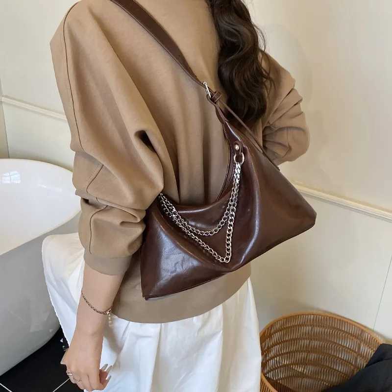Trendy Casual Bag Niche Design Commuter Shoulder Fashion Womens Shoulder Bag Women Handbag Crossbody Versatile Handheld Bag W251029