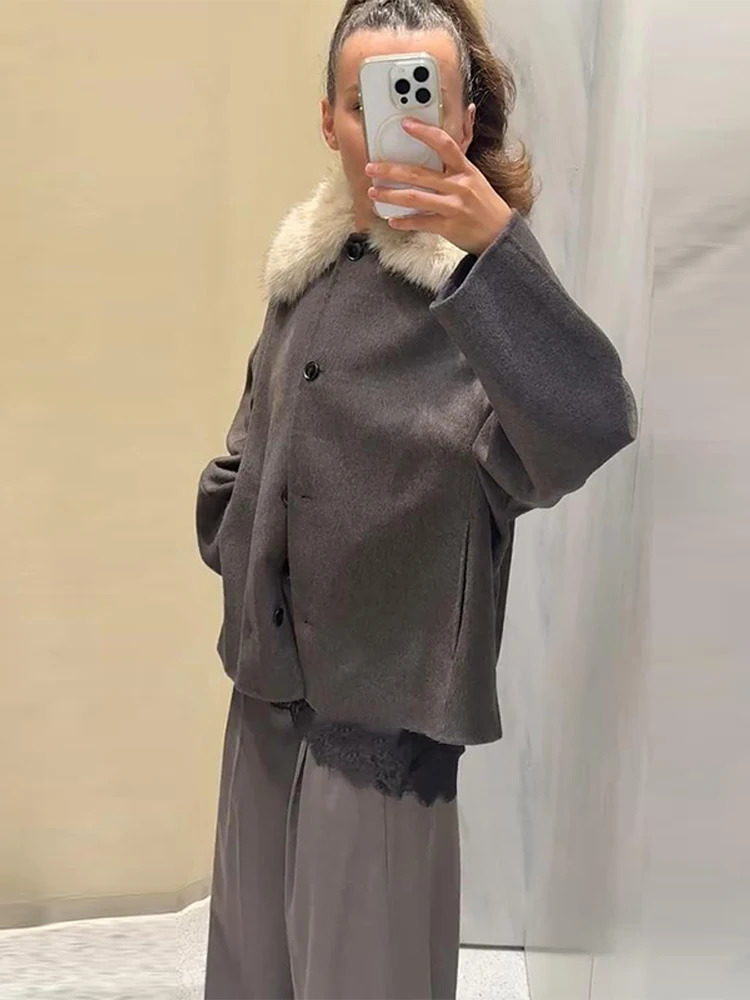 Fashion Womens Overcoat Faux Fur Collar Full Sleeve Single Breasted Female Loose Coats Autumn Chic Commute Lady Outwear 251028