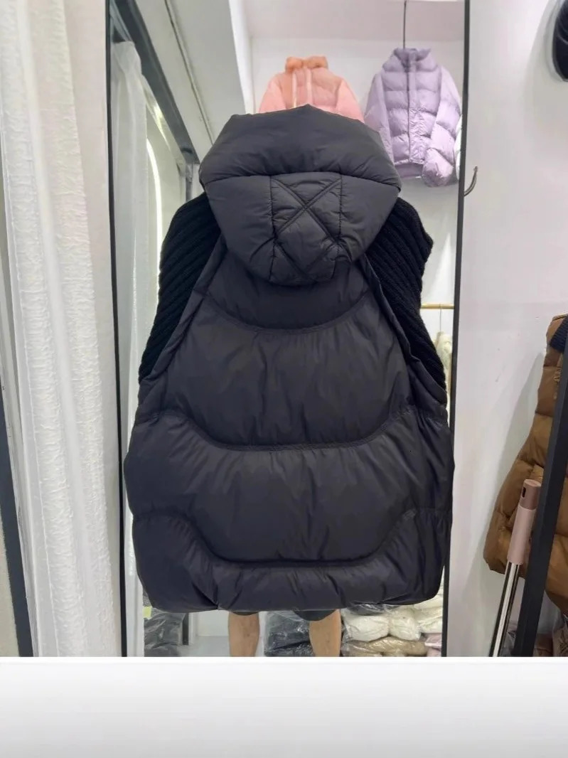 Autumn Winter Thickened Thermal Cotton Vest Fashion Knit Patchwork Korean Style Outerwear Warm Sleeveless Waistcoat for Women 251027