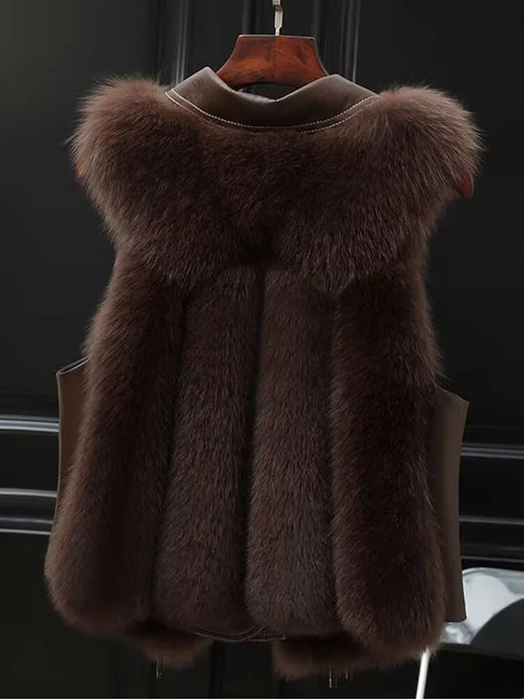 Faux Fur Plush Vests Women Loose Sleeveless Waistcoats Female Autumn Winter Fashion Outwears Lady PU Leather Fur Vest 251029